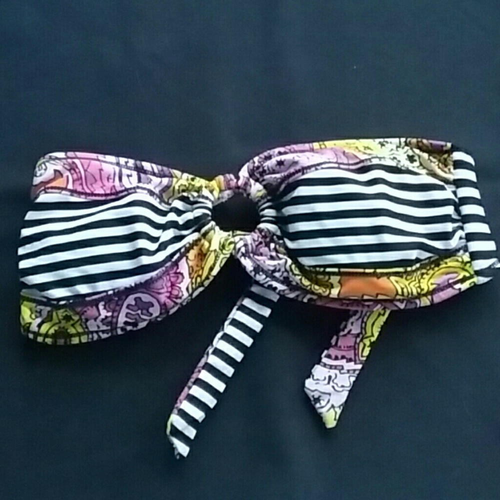 Swim suit top