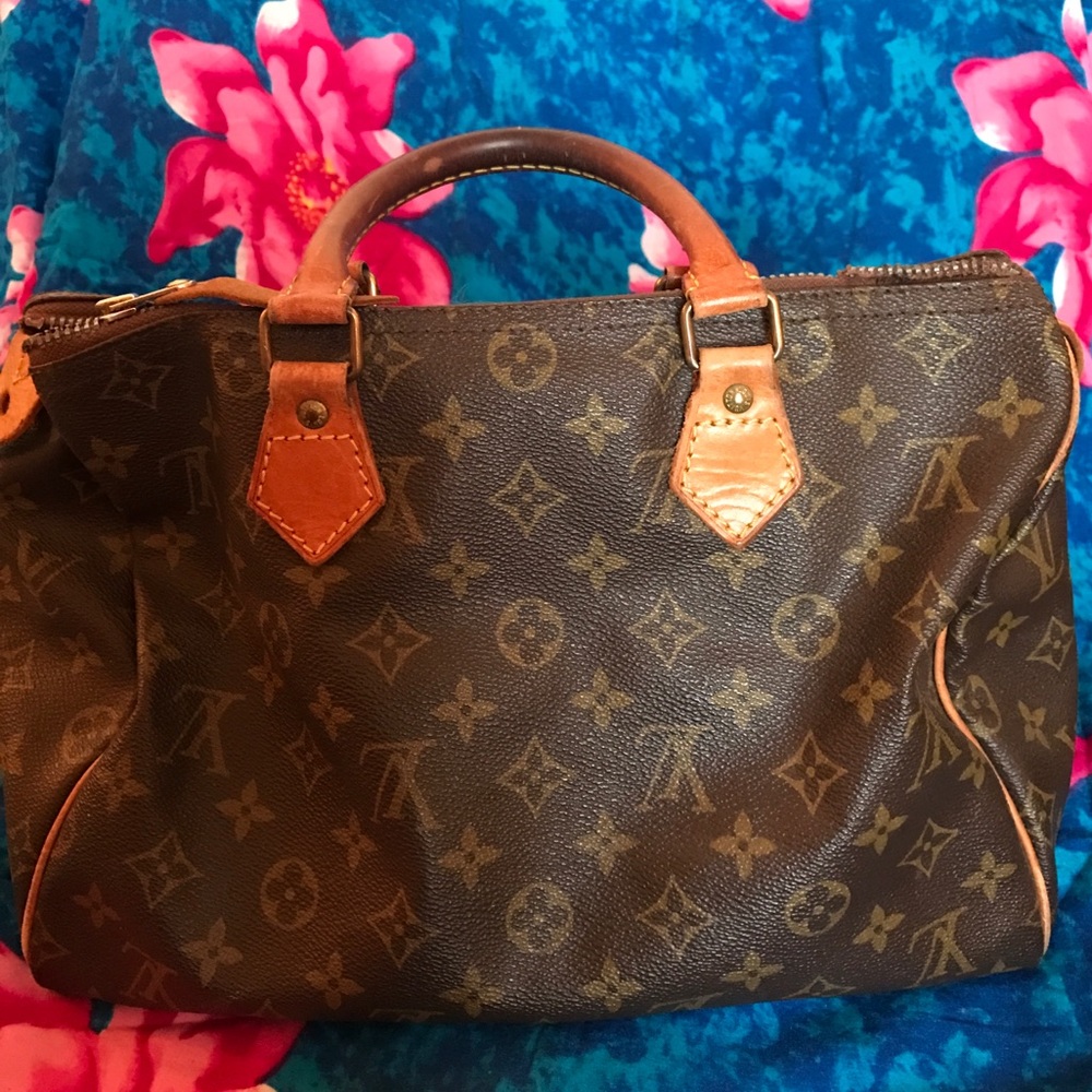 This item is SOLD, thanks for your support! Pre Loved ❤️ LV speedy 30. - Picture 3 of 4
