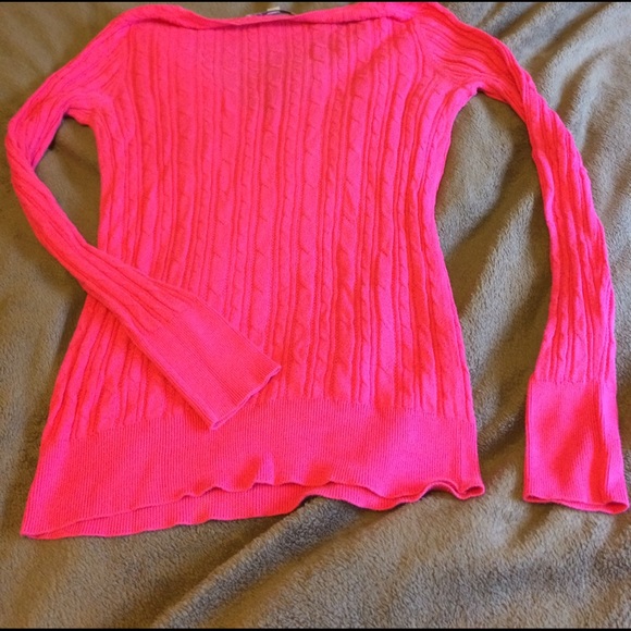 Adorable bright pink sweater! - Picture 3 of 3