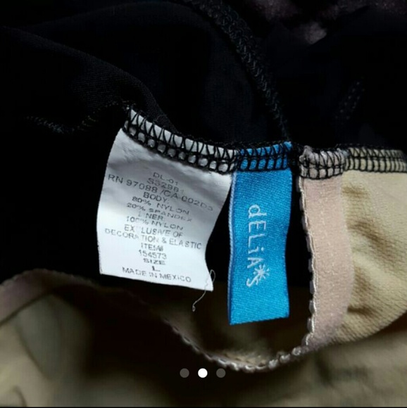 *SOLD* Retro One Piece Swimsuit - Picture 4 of 4