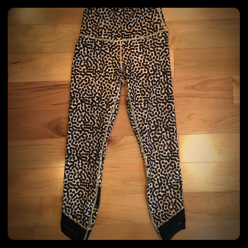 RESERVED Lululemon Ace Dot Grain SE High Times