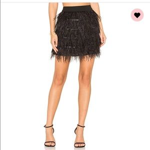 Line & dot ostrich skirt size m