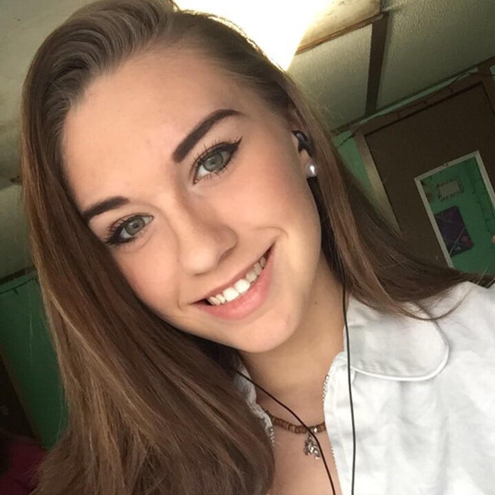Meet your Posher, Katelyn