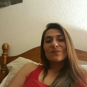 Meet your Posher, Veronica