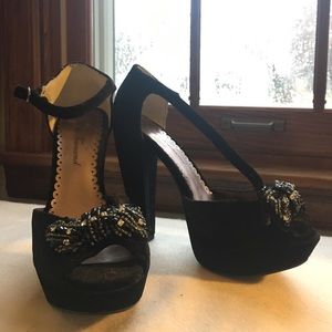 Lulu Townsend black velvet Pinup heels