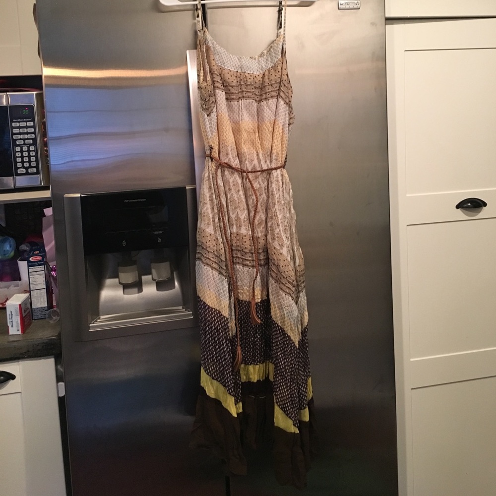 Gorgeous printed crepe dress. Size large.