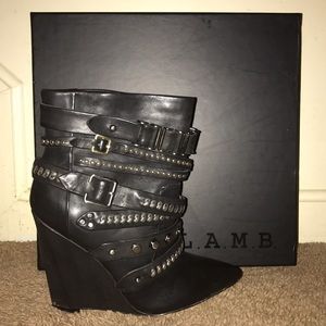 LAMB Thacker wedge shoe