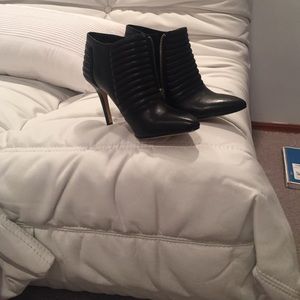 Black leather Ann Taylor bootie