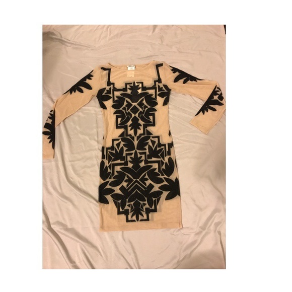 Sheer illusion dress - Picture 3 of 3