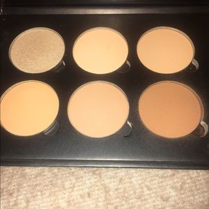 ANASTASIA BEVERLY HILLS AUTHENTIC