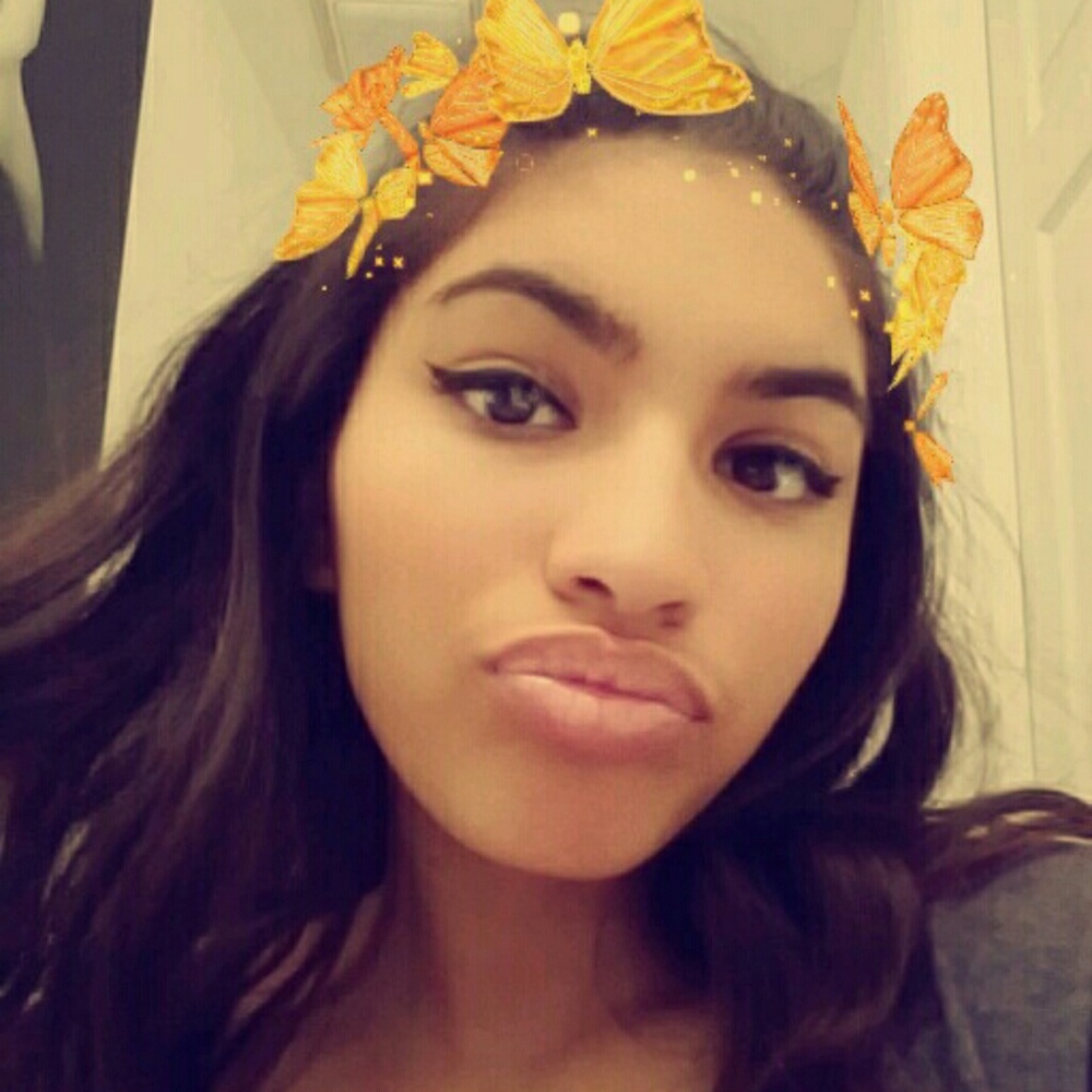 Meet your Posher, Eleina