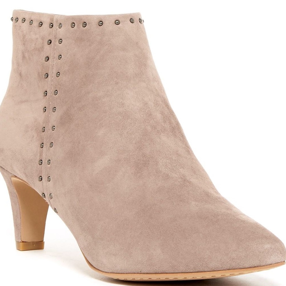 Vince Camuto Aveaen bootie