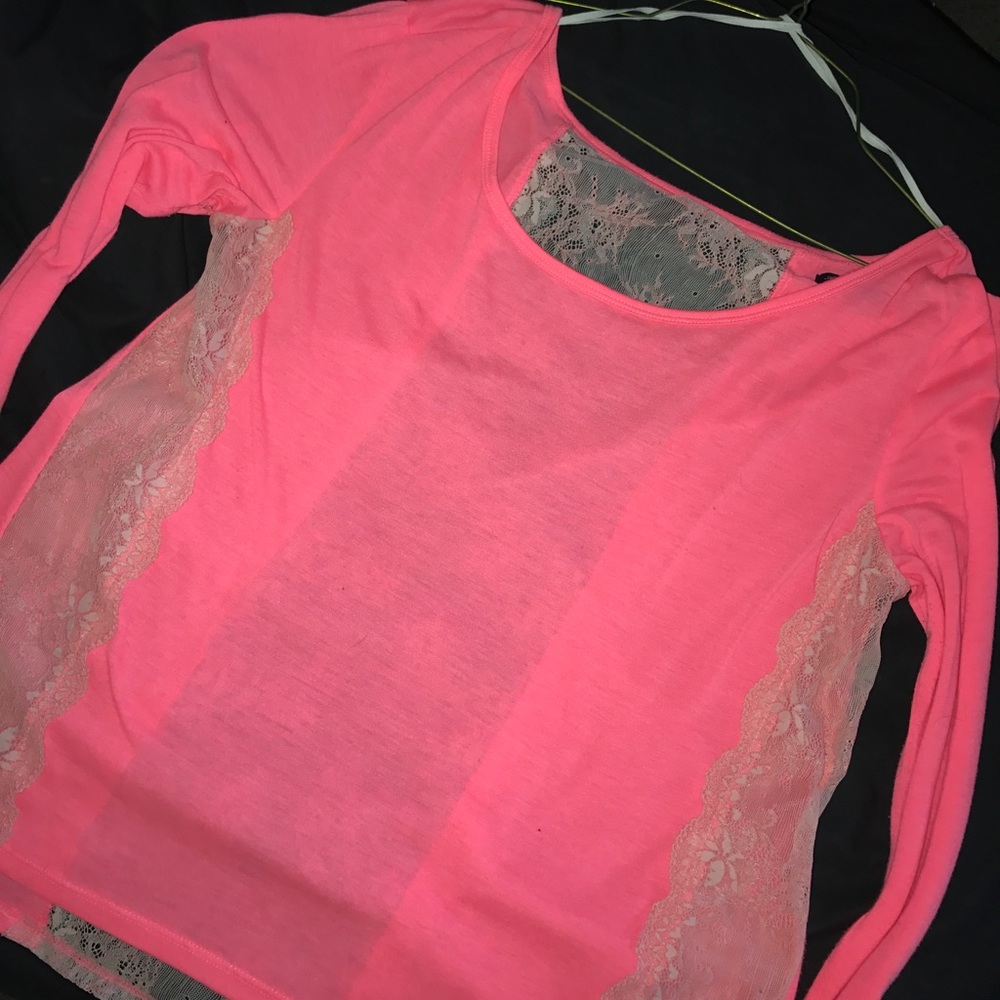 Long sleeve top