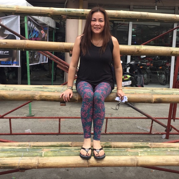 Meet your Posher, Shirley - Picture 5 of 8