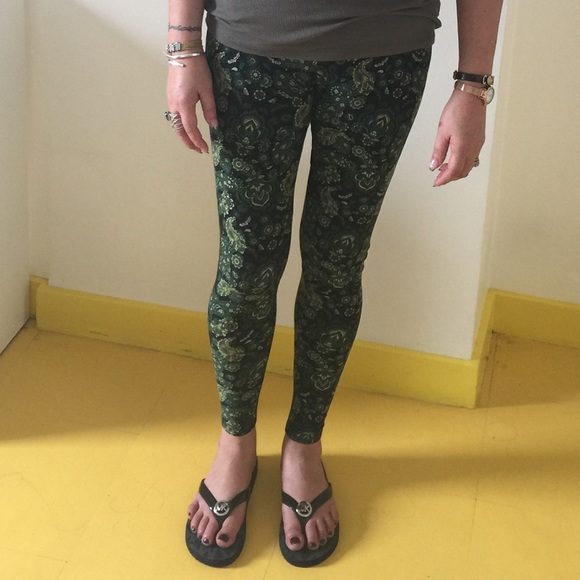 Meet your Posher, Shirley - Picture 8 of 8