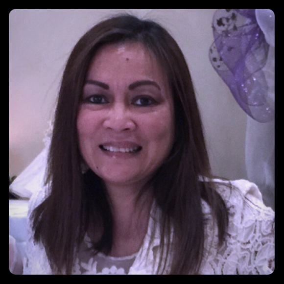 Meet your Posher, Shirley - Picture 3 of 8