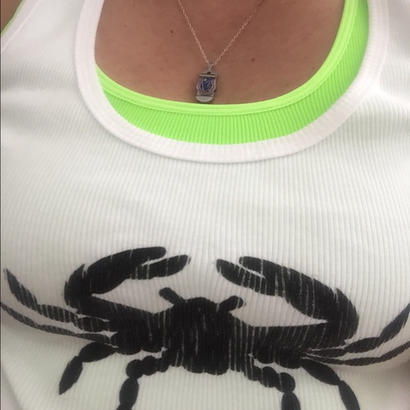 Meet your Posher, Shirley - Picture 2 of 8