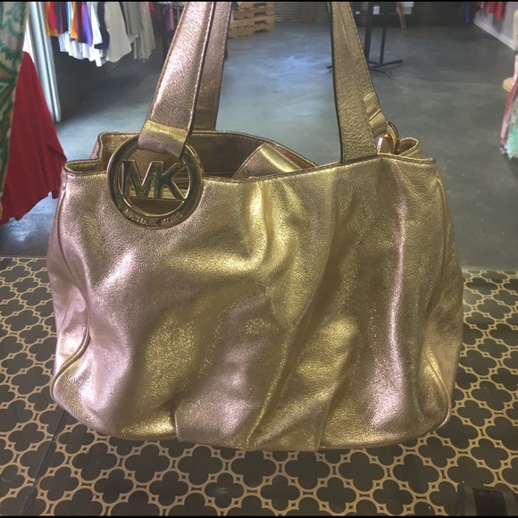 Michael Kors Handbags - Michael Kors purse. Golden sparkle/foil look