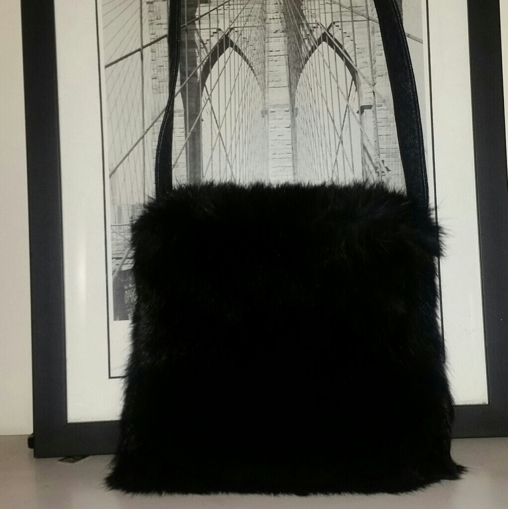 Crown Cap Fur Bag