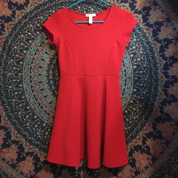 Red Mini Dress - Picture 1 of 1