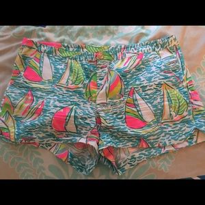 Lilly Pulitzer you gotta regatta adie shorts 14