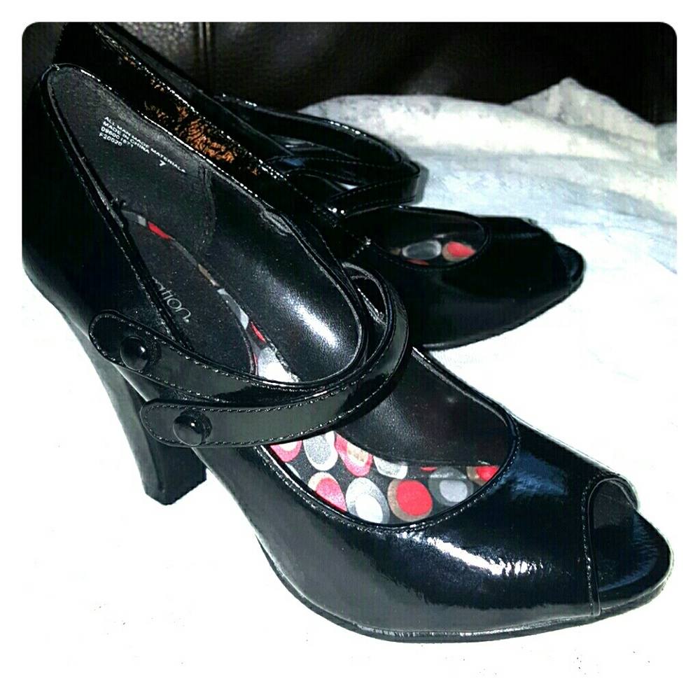 Black heels
