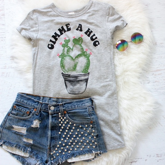 Gimme A Hug Short Sleeve Funny Cactus Graphic Tee - Picture 2 of 3