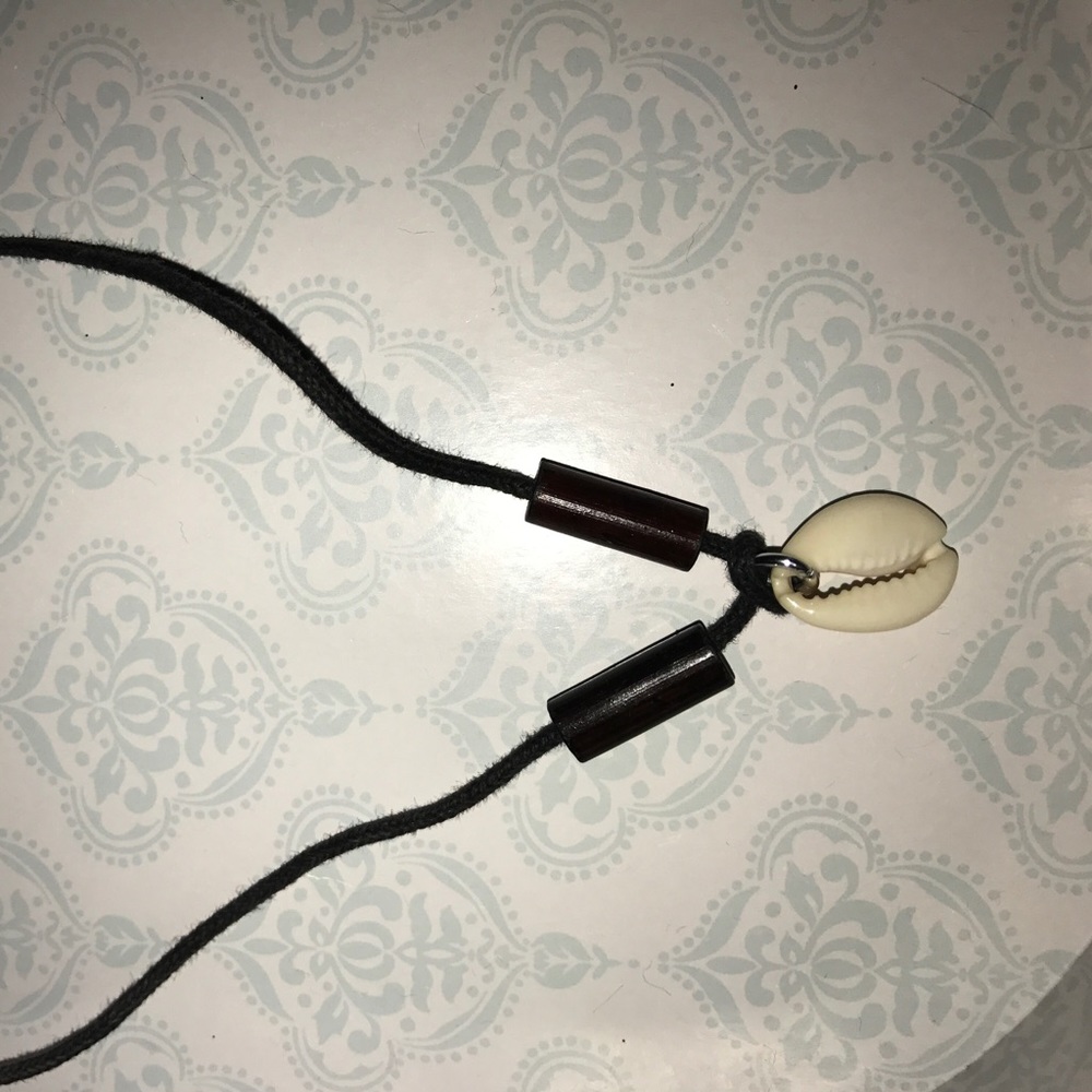 Sea shell necklace