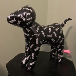 VS PINK dog