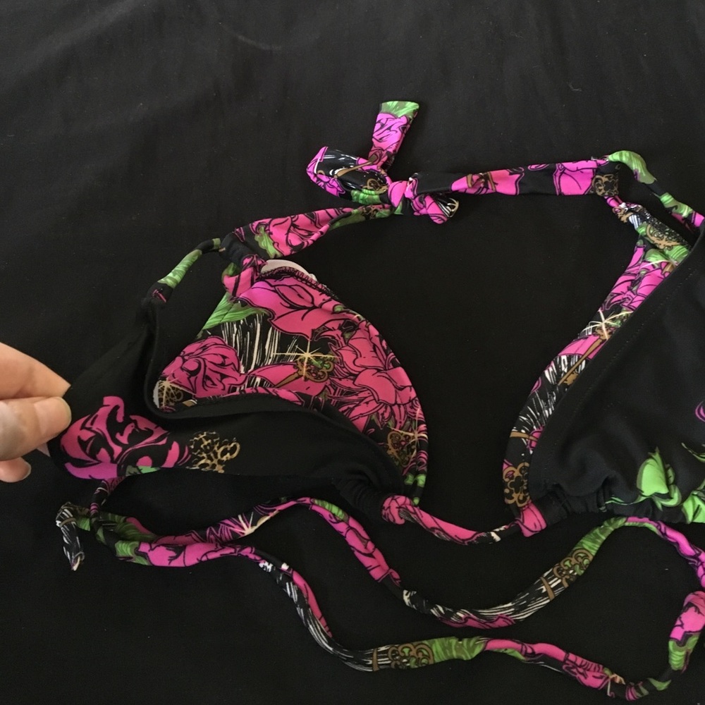 Double Layered SoCal Bikini Top - Picture 2 of 2