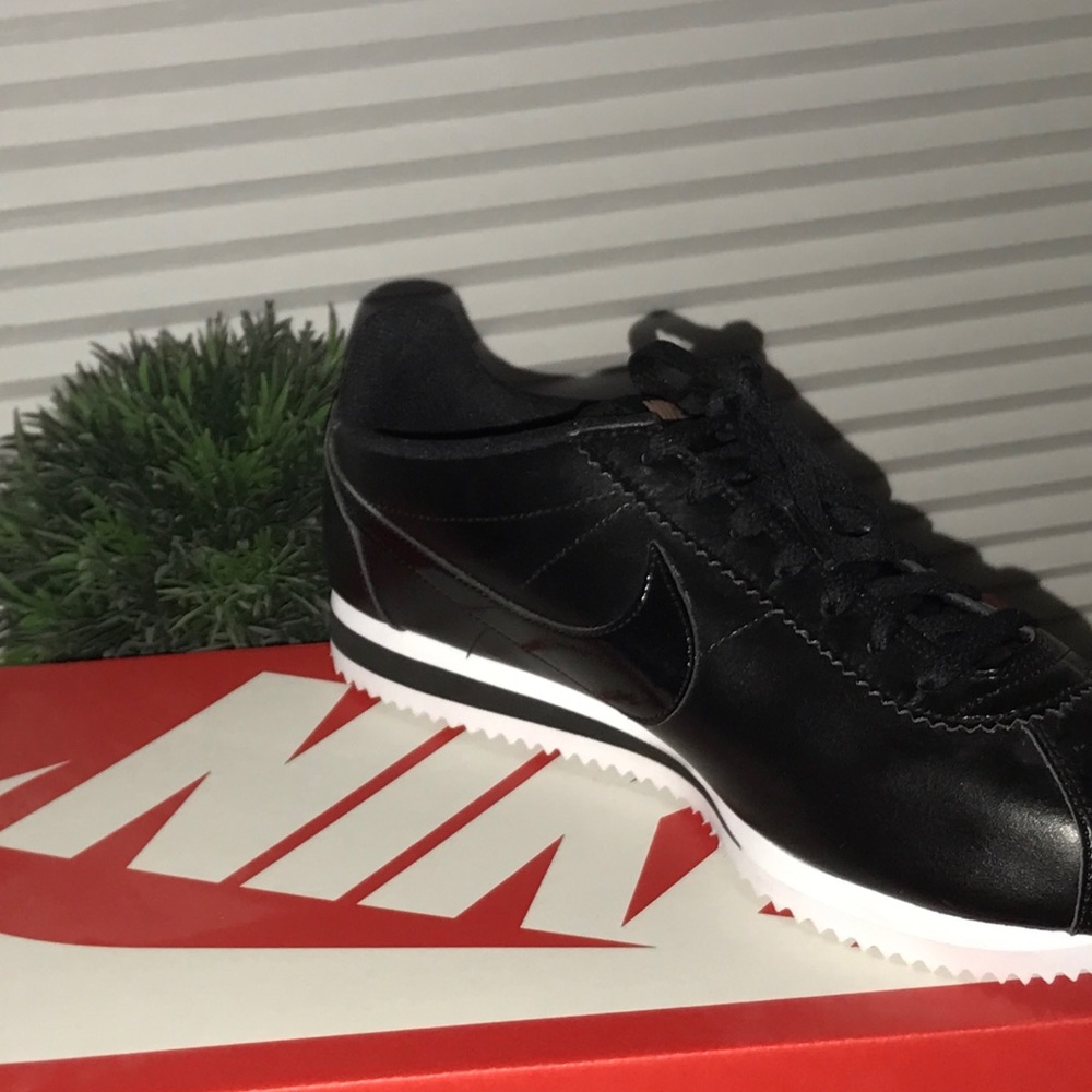 Nike Women's Cortez