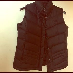 The NorthFace 700 puffer vest
