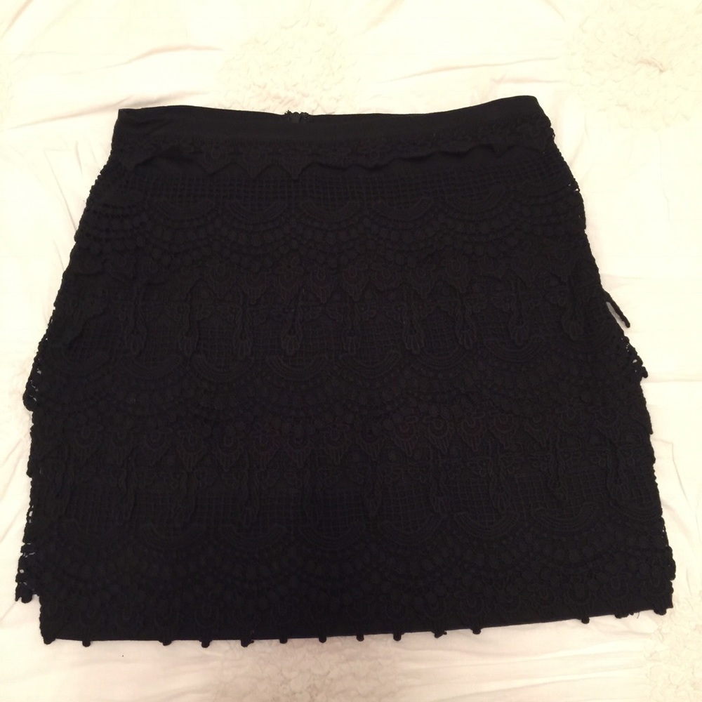 Black lace pencil skirt