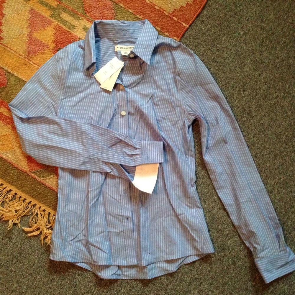 Banana Republic Non-Iron Fitted Shirt NWT 2p