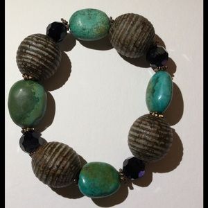 *sold* Turquoise tone beaded bracelet