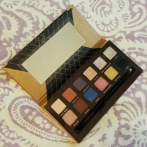 Anastasia Beverley Hills World Traveler palette
