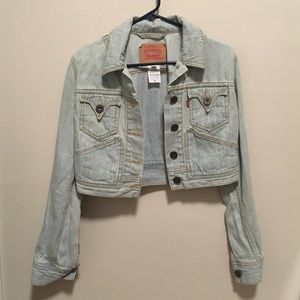 Levi's cropped denim jacket - great condition!