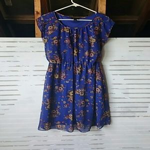 Blue floral sheath dress
