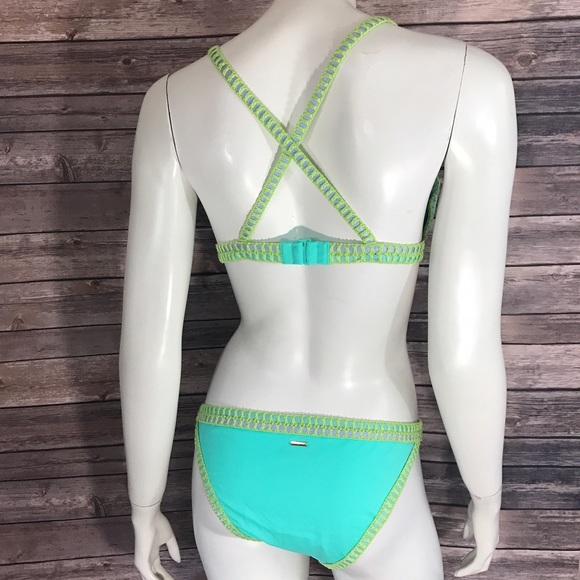 VS Swim Bikini Crochet Trim Cheeky Triangle Top - Picture 2 of 5
