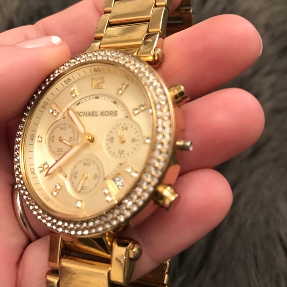 MICHAEL KORS Gold Watch