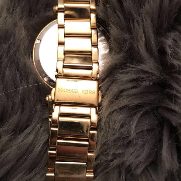 MICHAEL KORS Gold Watch