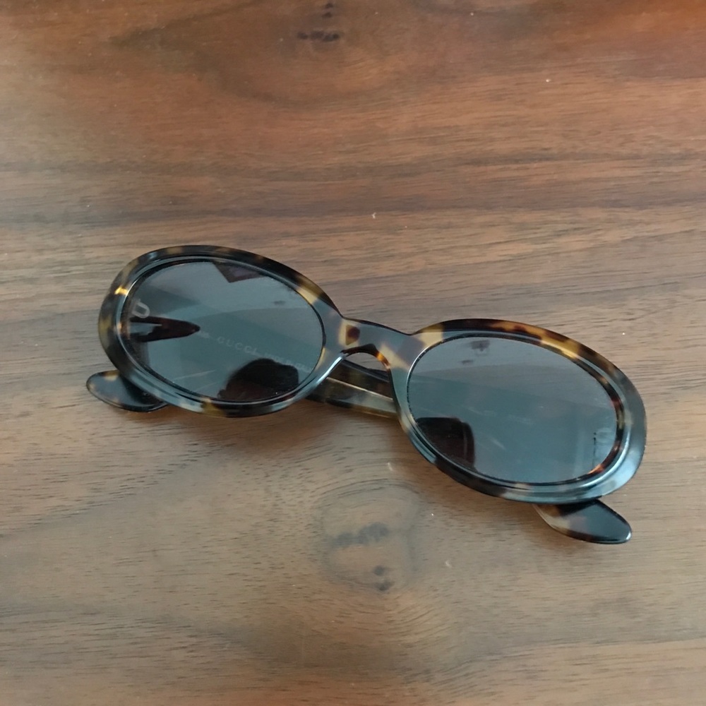 Vintage 90s Oval Gucci Tortoise Shell Sunglasses