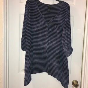 Lane Bryant shark tooth hem top