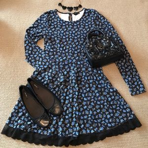 Blue floral print dress 🦋🖤💙