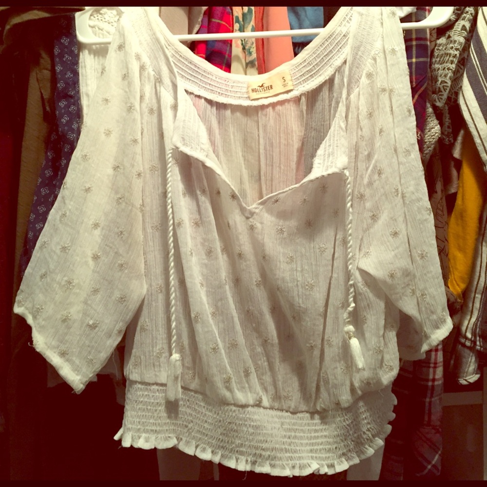 Off shoulder shear blouse