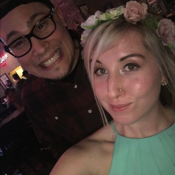 Meet your Posher, Jennifer - Picture 3 of 4