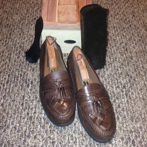 NWOT Giorgio Brutini Tassle Loafers 10.5M