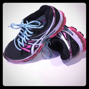 Asics Gel-Evate 2 Sneakers size 6