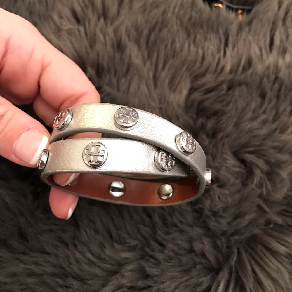 TORY BURCH WRAP BRACELET
