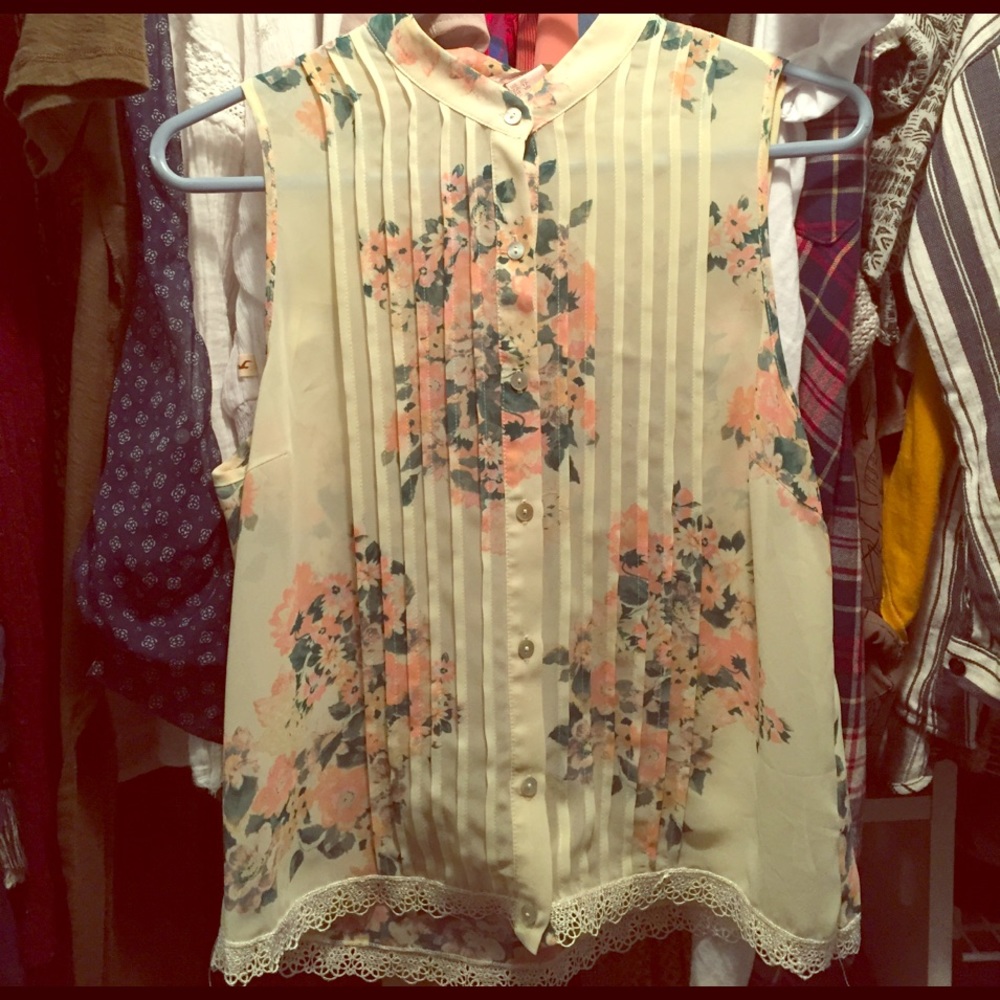 Cream floral sleeveless top